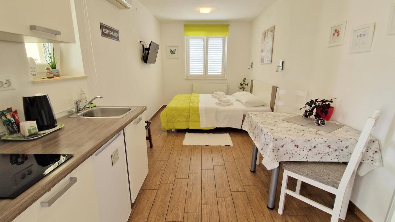 קרק Apartment Pipo מראה חיצוני תמונה