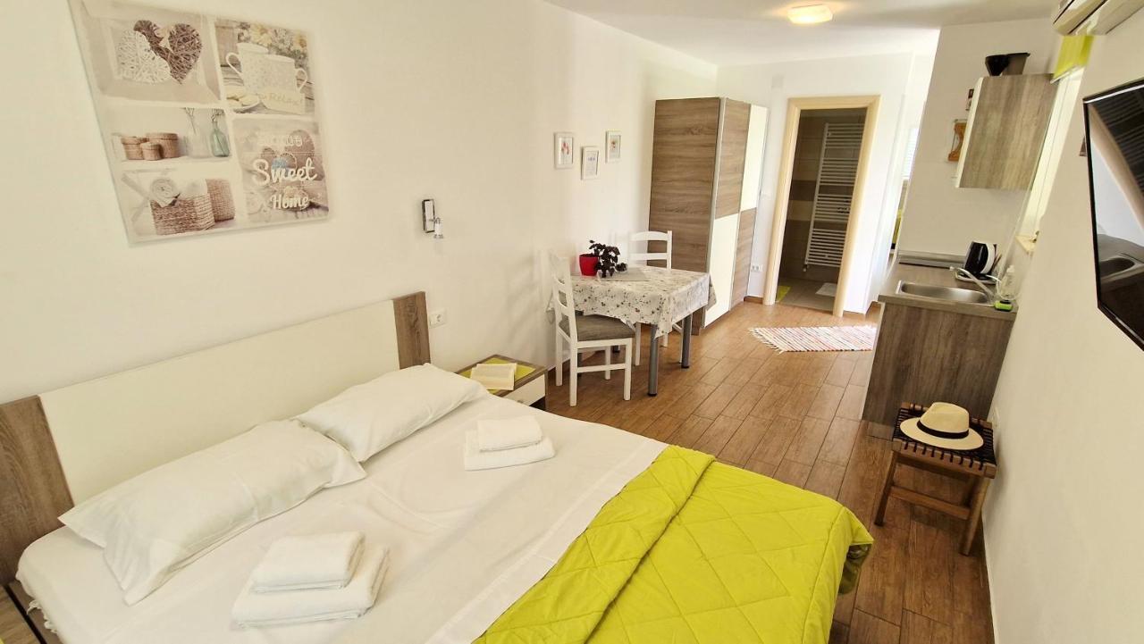 קרק Apartment Pipo מראה חיצוני תמונה